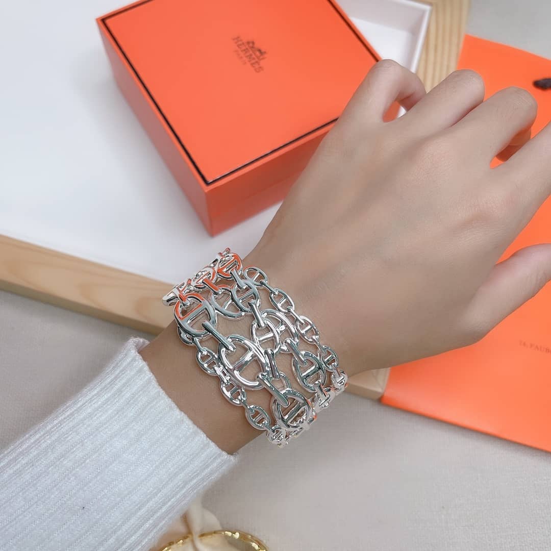 Wholesale H**me5 AAA+ Bracelet