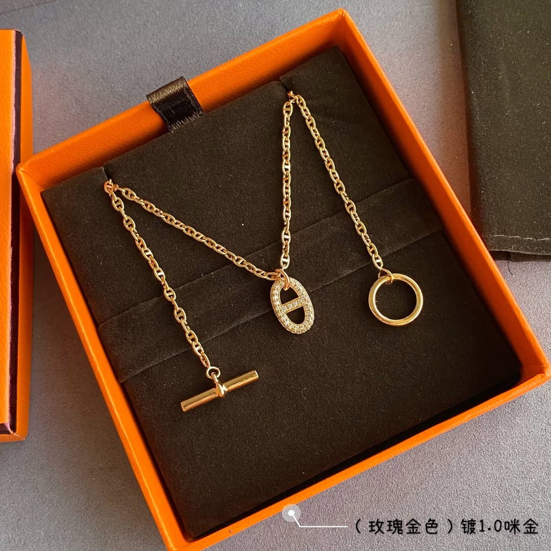 7 Star H**me5 Necklace