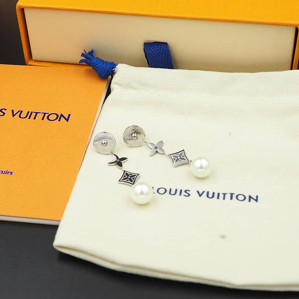 Fake L0vis Vvtt0n Logo Earring