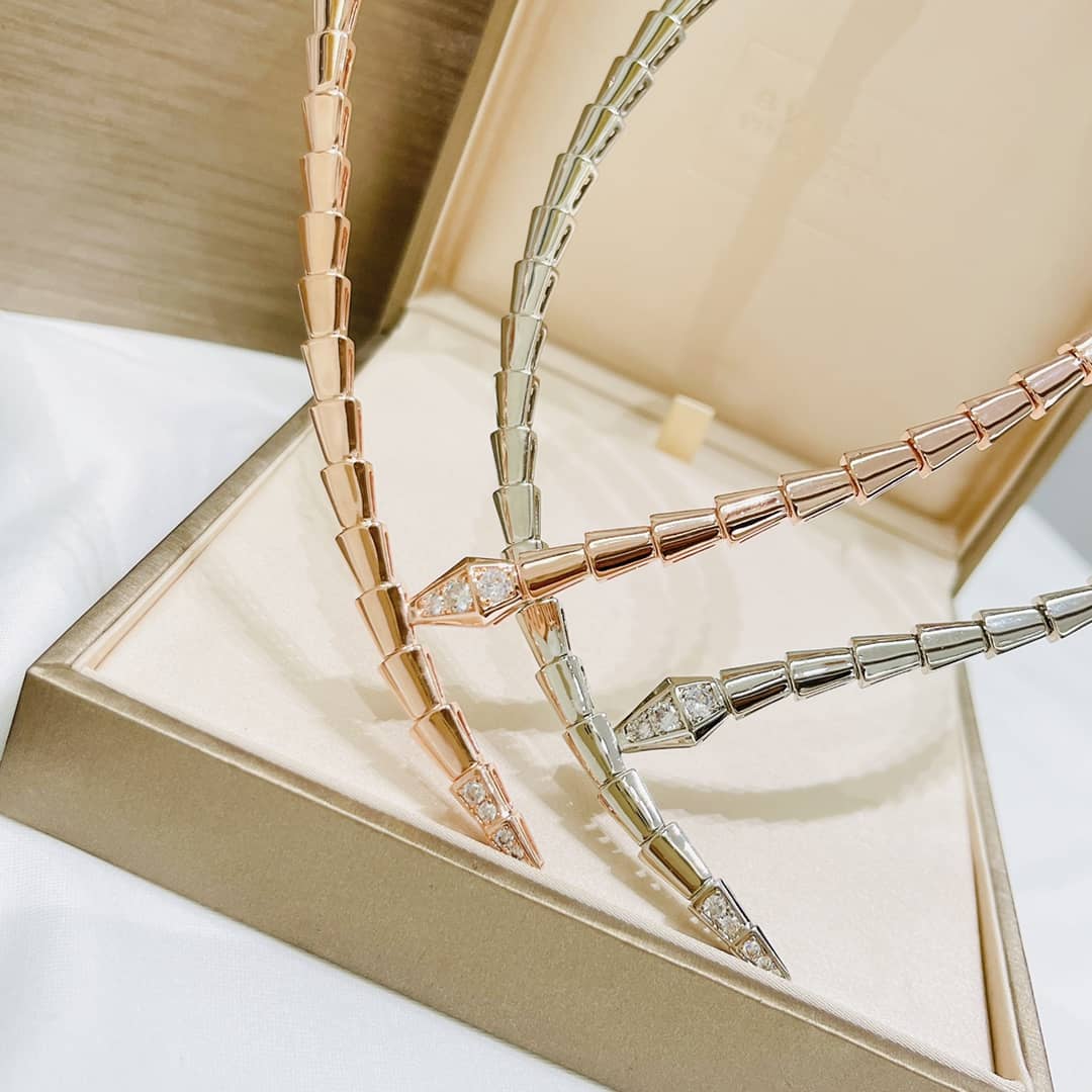 Cheap Bv1g*ai Necklace