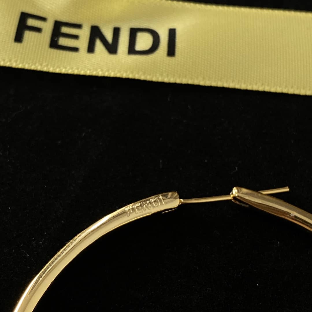 Luxury F**di Classic AAA+ Earring