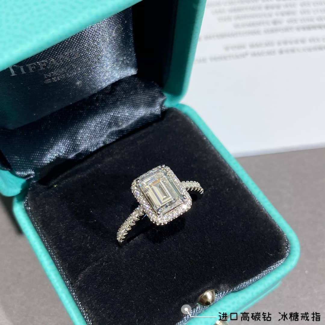 Cheap T*f*ny Ring