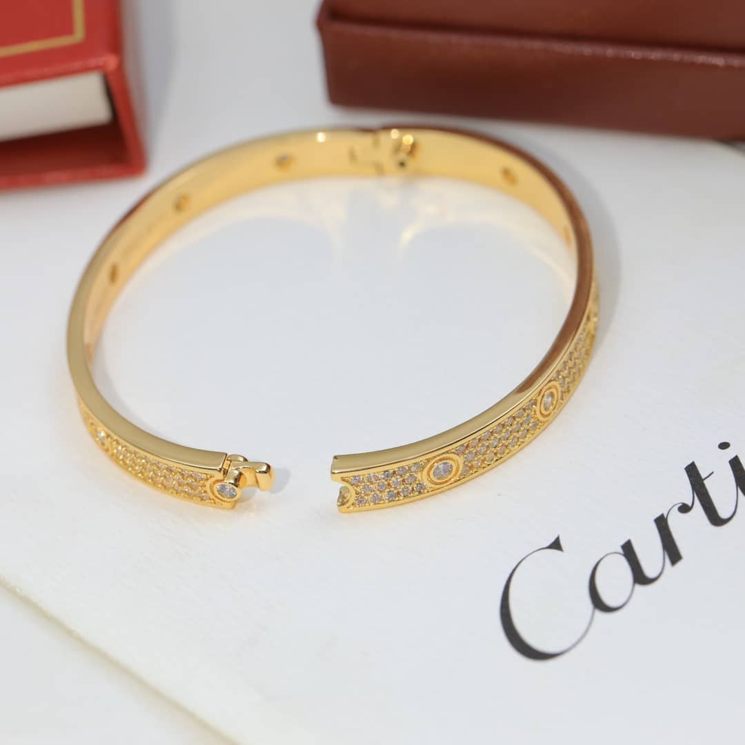 Ca*t1er Bracelet For Sale