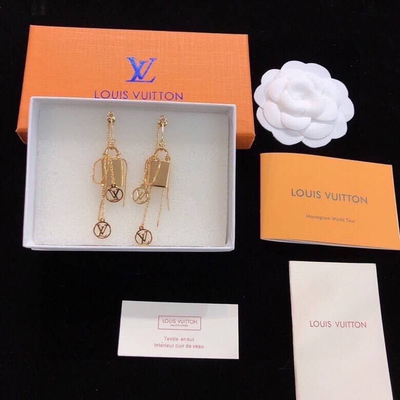 L0vis Vvtt0n Earring Copy
