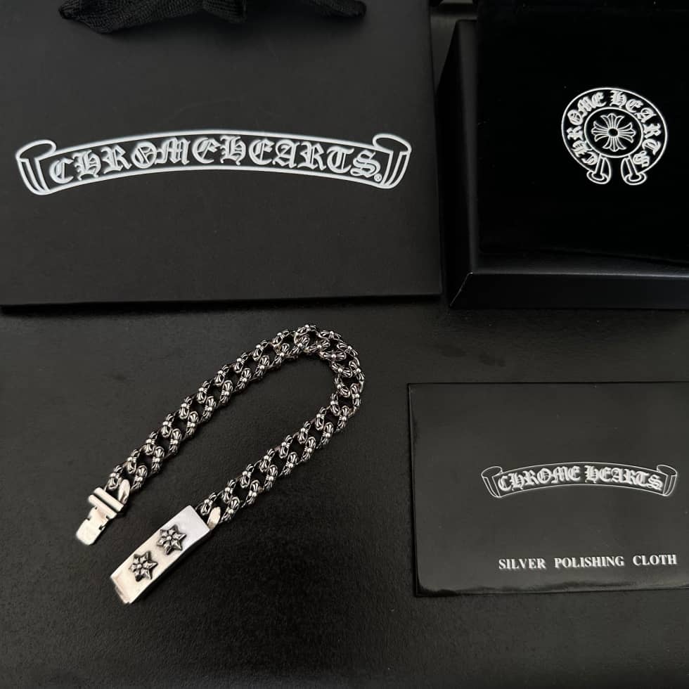 Wholesale Ch*0me He**ts Logo Bracelet