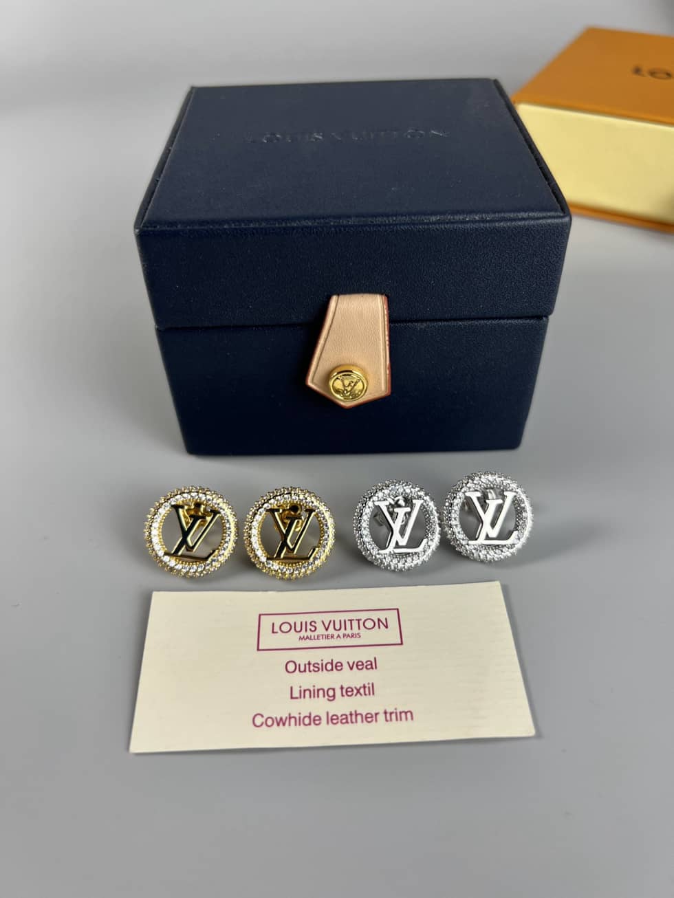 L0vis Vvtt0n Earring First Copy