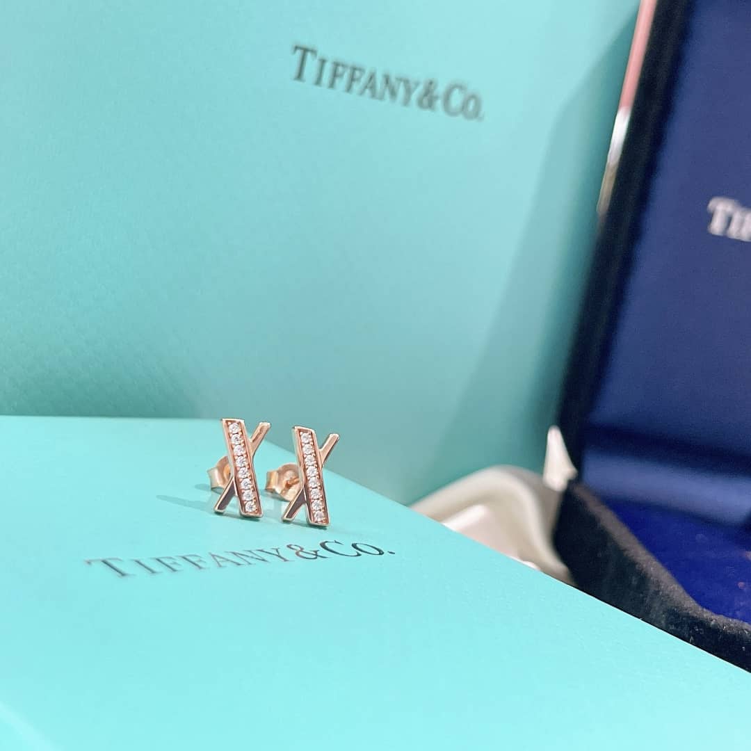7 Star T*f*ny Earring