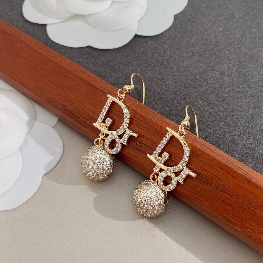 Wholesale Chr1st1an D10r Logo Earring