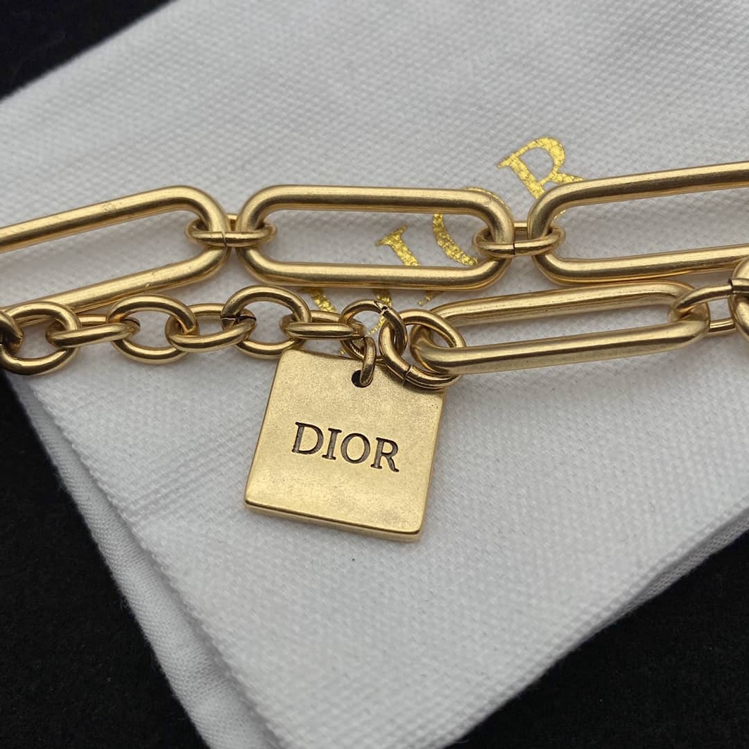 Knockoff Chr1st1an D10r Logo Bracelet