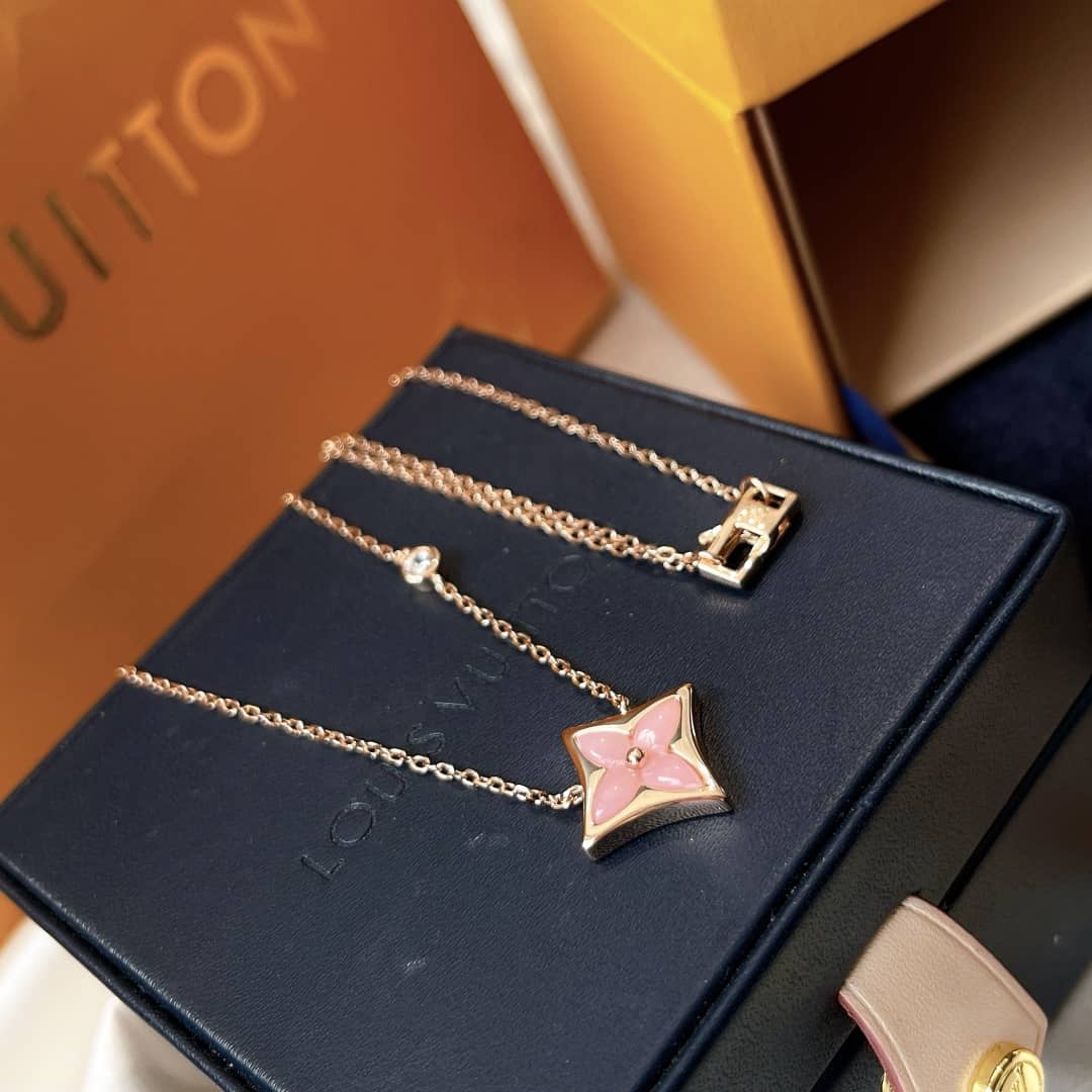 Luxury L0vis Vvtt0n Classic AAA+ Necklace