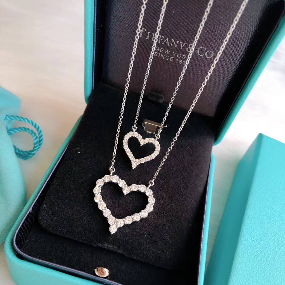 Knockoff T*f*ny Logo Necklace