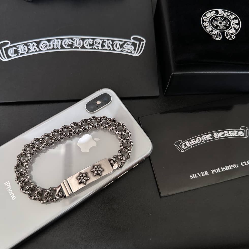 Wholesale Ch*0me He**ts Logo Bracelet