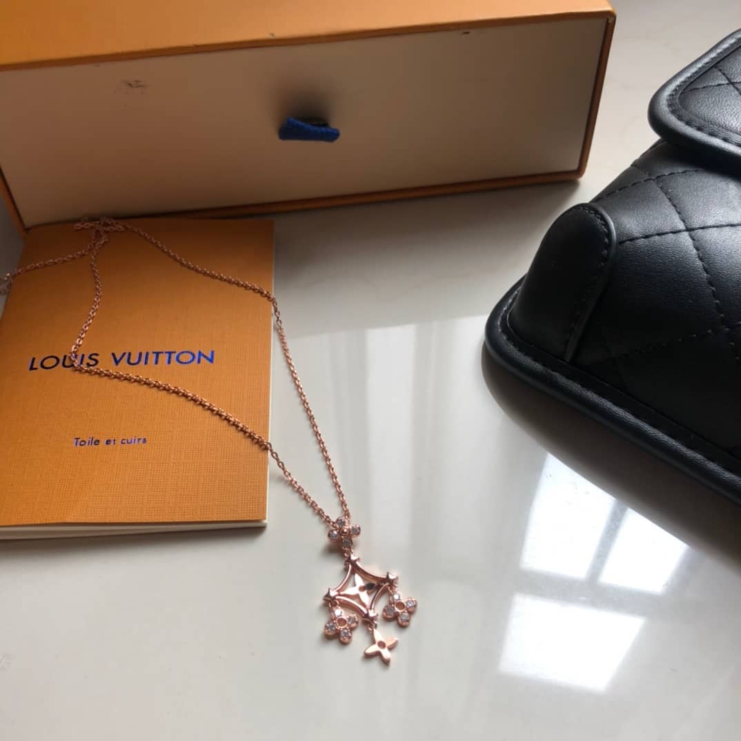 Top Quality L0vis Vvtt0n Necklace