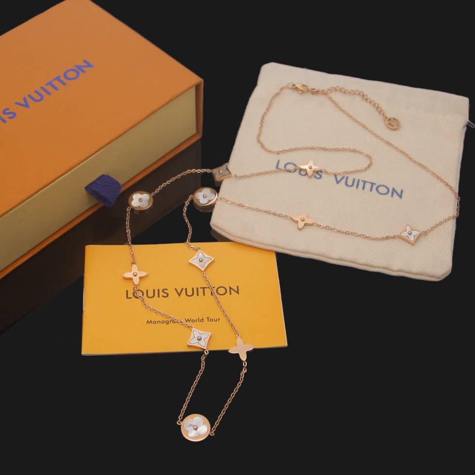 Best L0vis Vvtt0n Classic Necklace