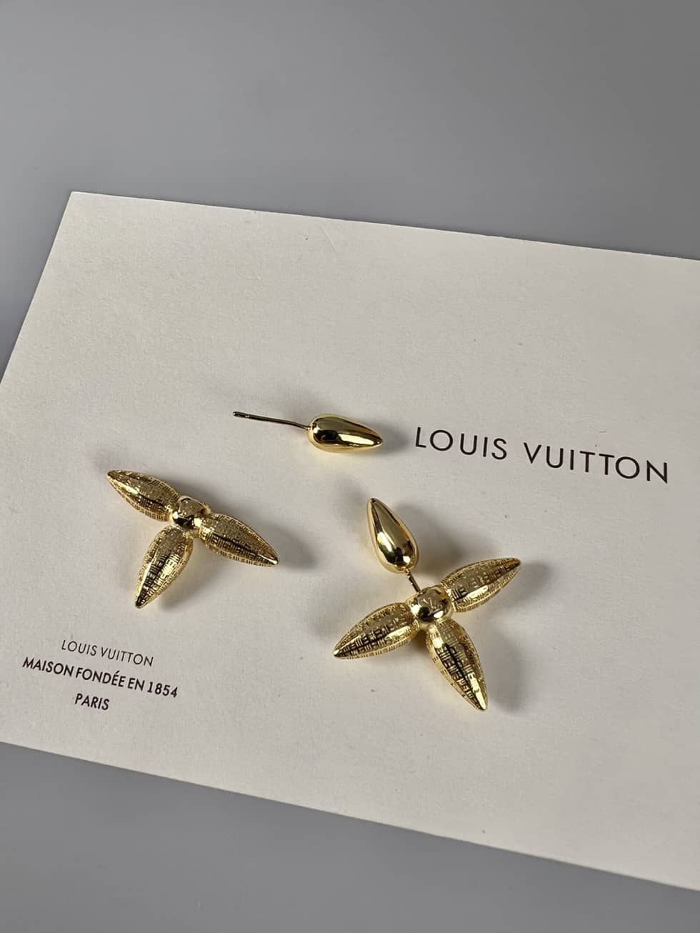 LV Hoop Earrings Dupe Logo AAA+