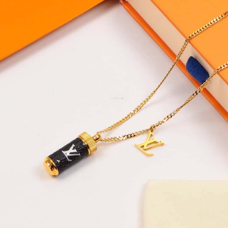 Designer L0vis Vvtt0n Classic Necklace