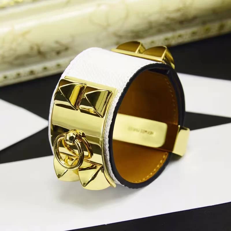 Knockoff H**me5 Logo Bracelet