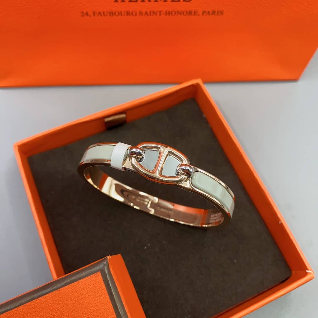 Fake H**me5 Logo Bracelet