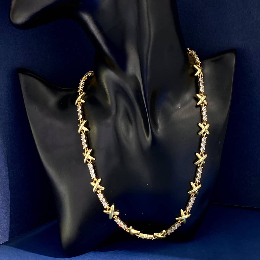 Knockoff L0vis Vvtt0n Logo Necklace