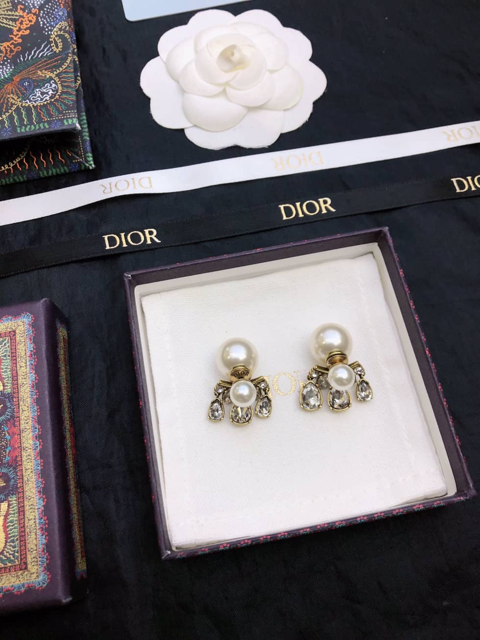 Knockoff Chr1st1an D10r Logo Earring