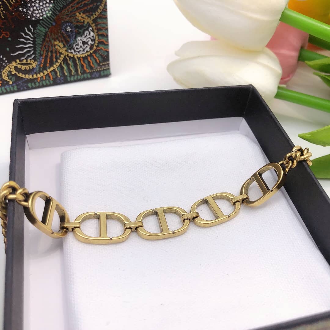 Chr1st1an D10r Necklace First Copy