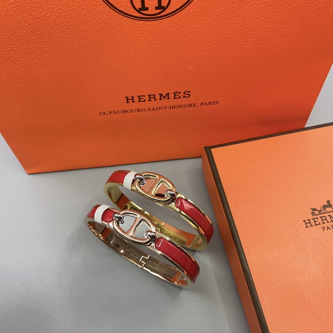 H**me5 Bracelet First Copy
