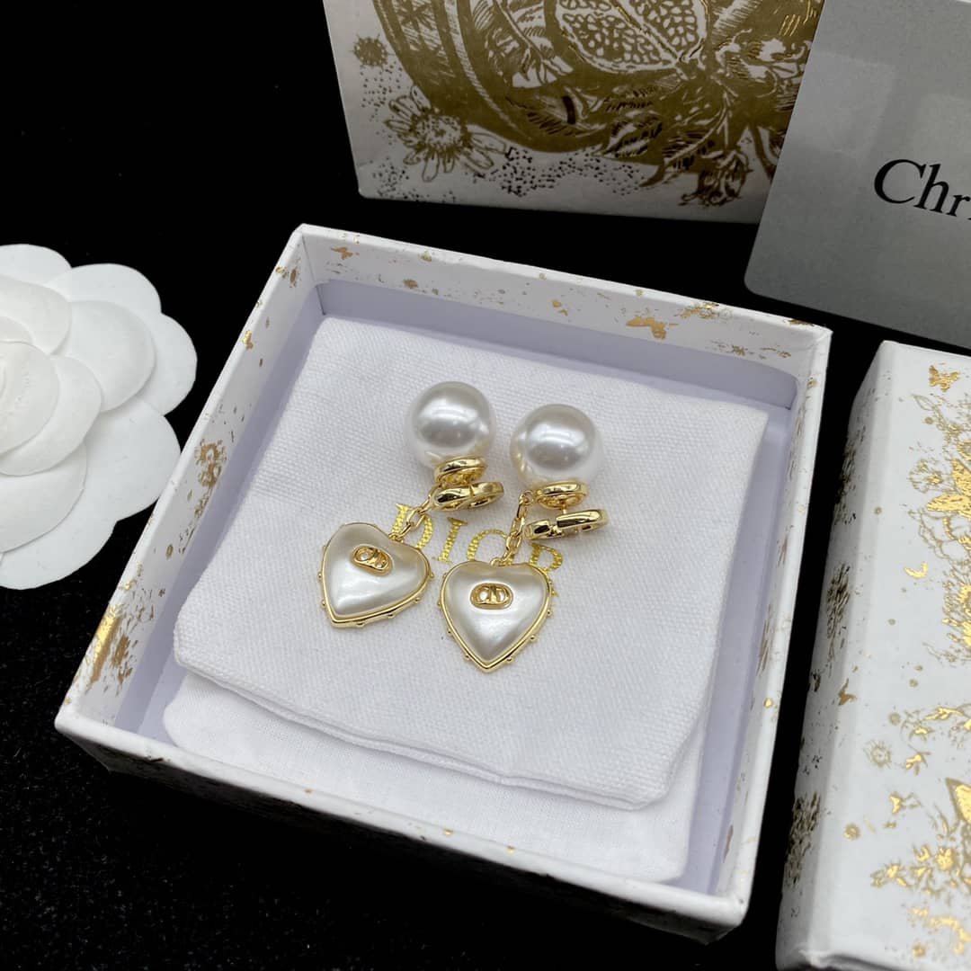 Replica Chr1st1an D10r Earring