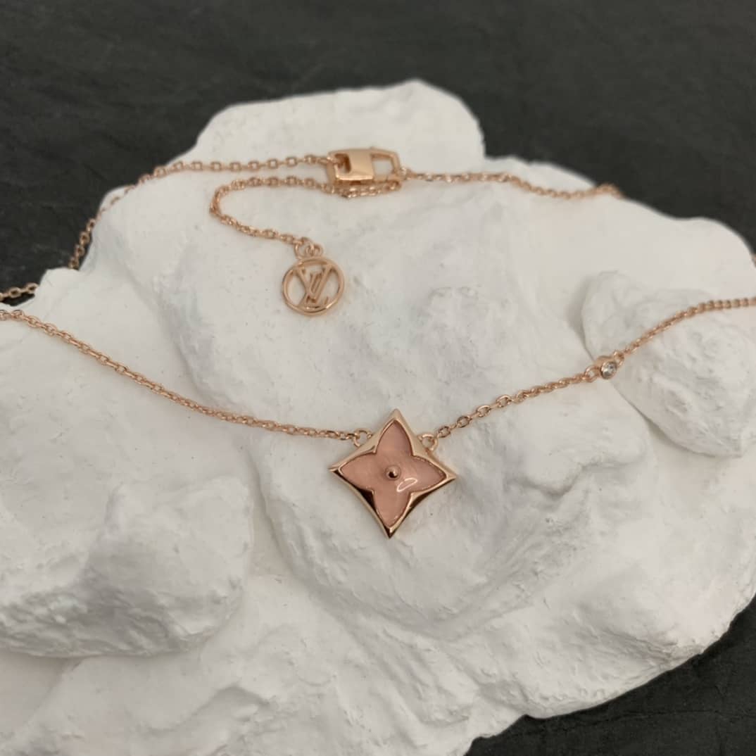 Luxury L0vis Vvtt0n Classic AAA+ Necklace