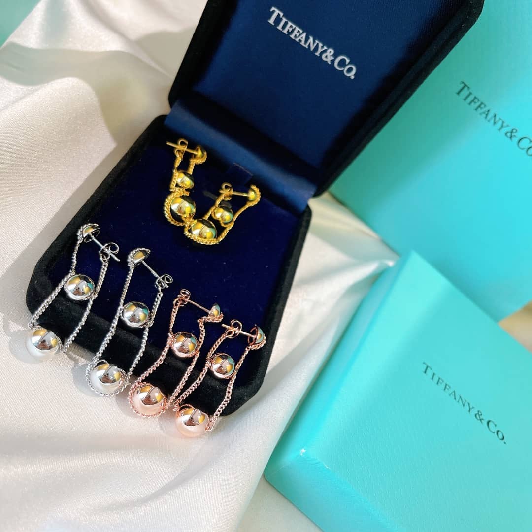 Best T*f*ny Classic Earring