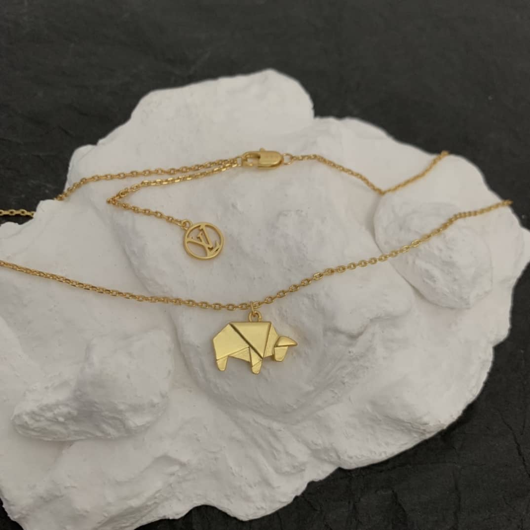 7 Star L0vis Vvtt0n Necklace