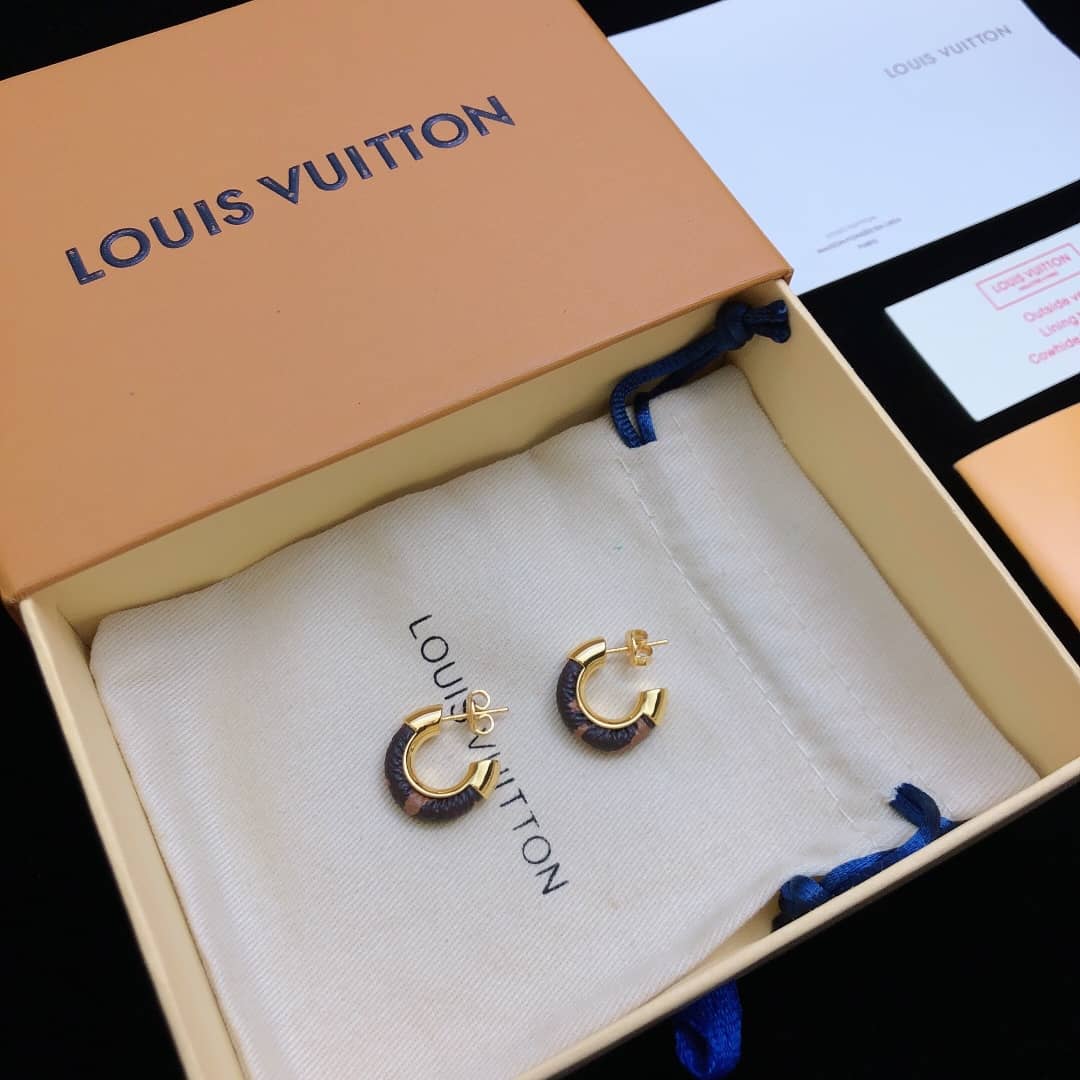 L0vis Vvtt0n Earring For Sale
