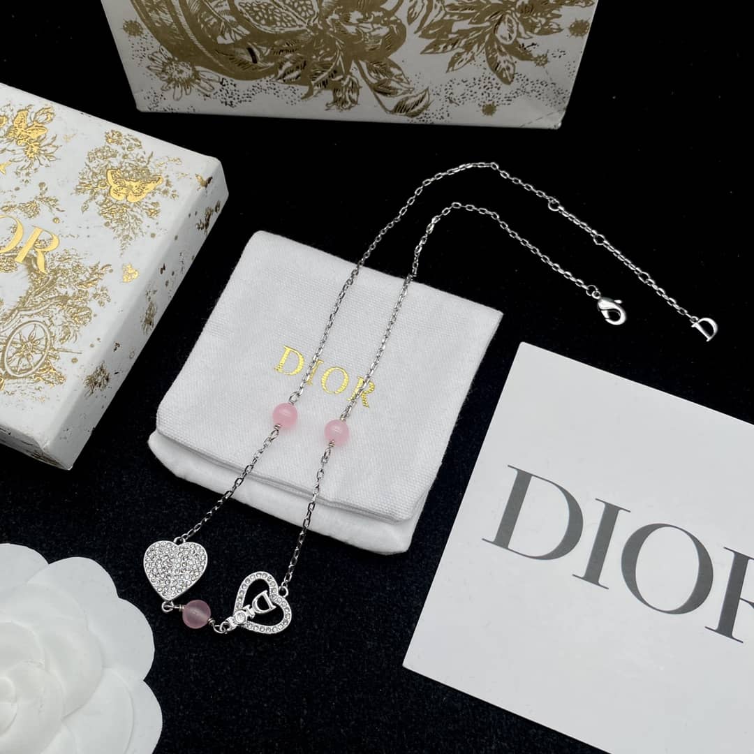 Luxury Chr1st1an D10r Classic AAA+ Necklace