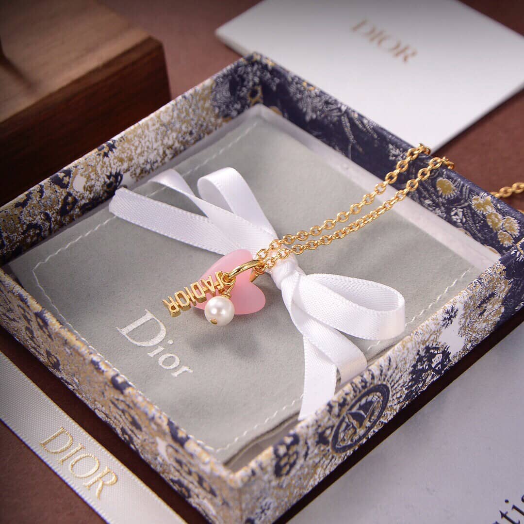 7 Star Chr1st1an D10r Necklace