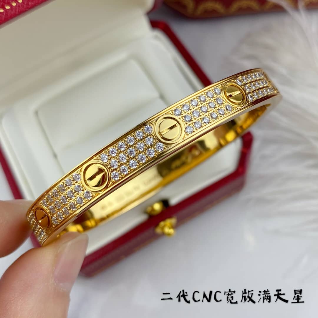 Ca*t1er Bracelet First Copy