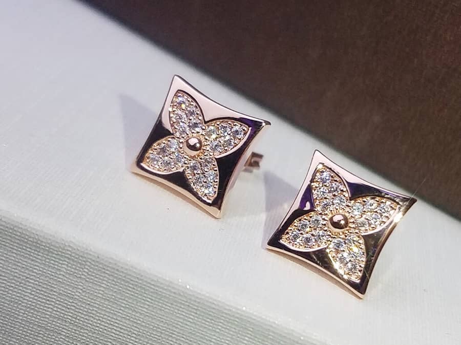 L0vis Vvtt0n Earring For Sale