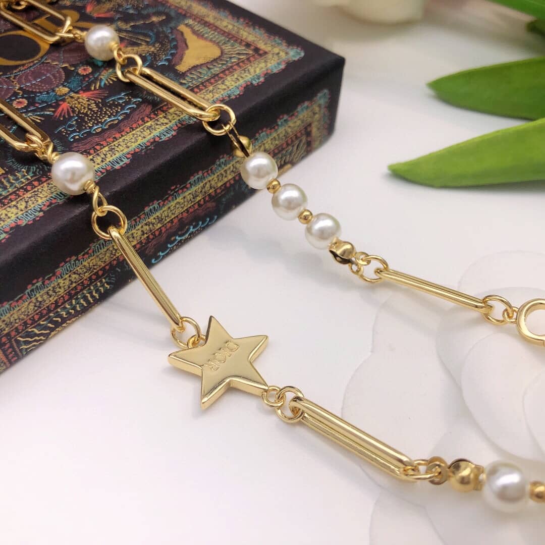 Replica Chr1st1an D10r Necklace
