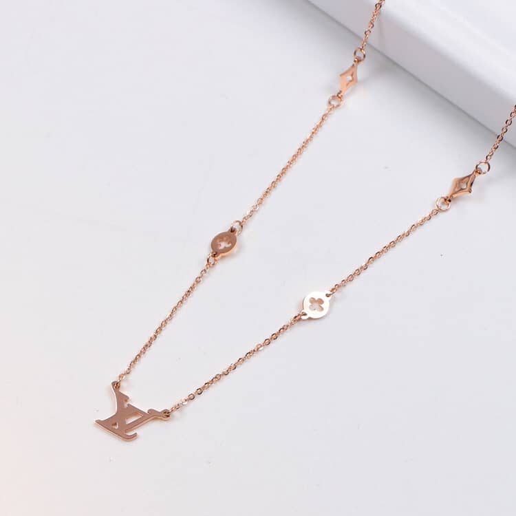 7 Star L0vis Vvtt0n Necklace
