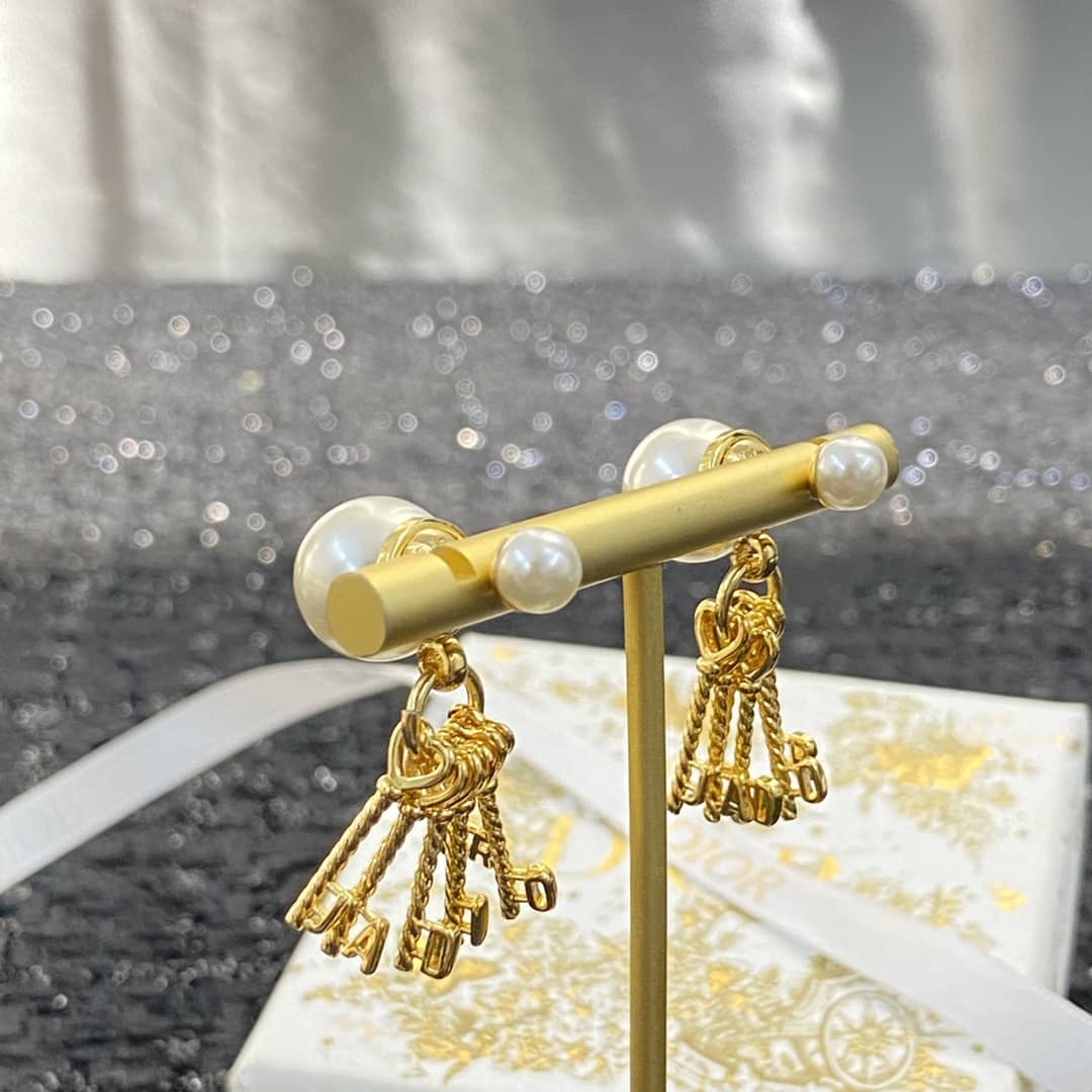Replica Chr1st1an D10r Earring