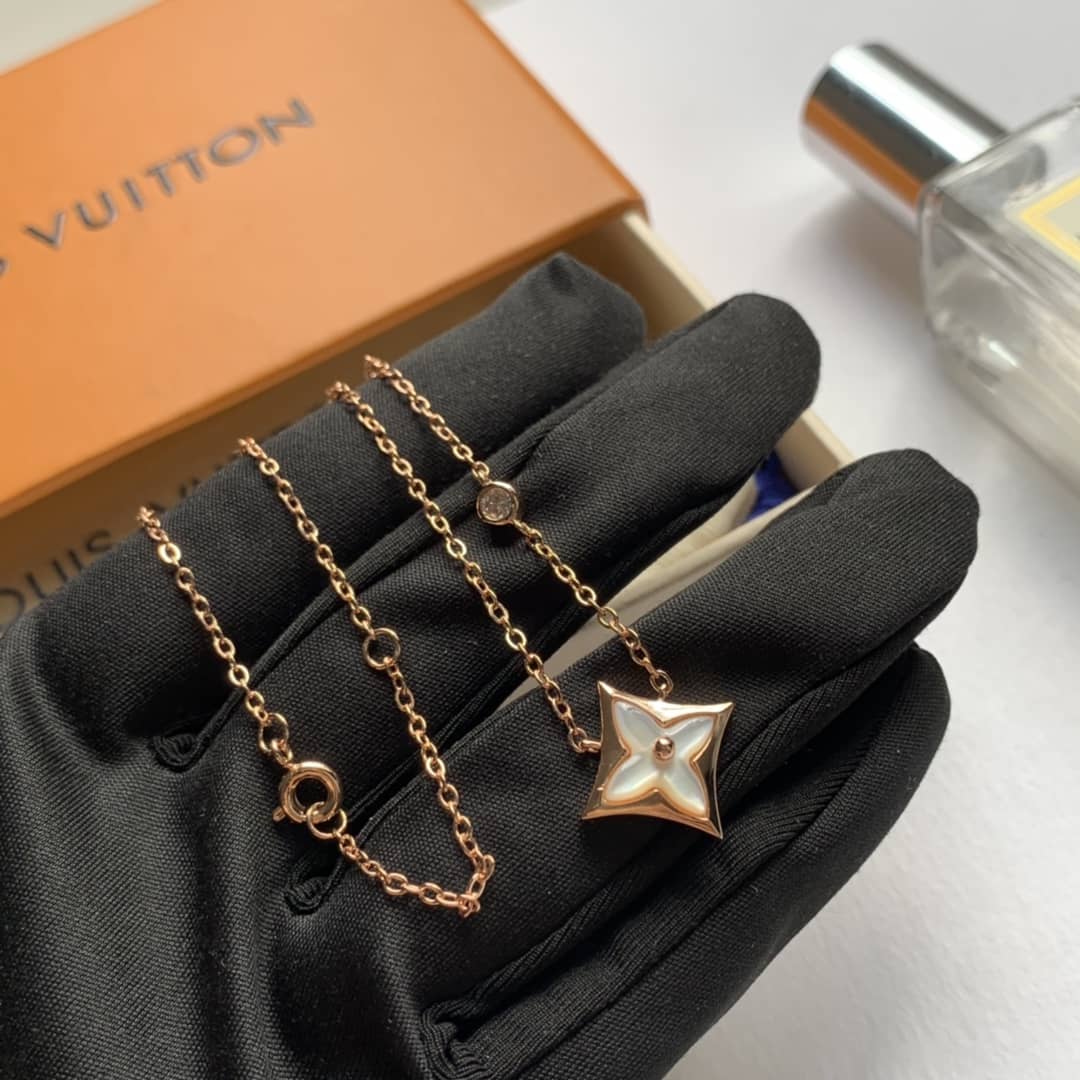 Top Quality L0vis Vvtt0n Necklace