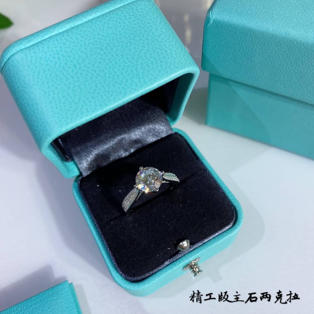 High Quality T*f*ny Ring