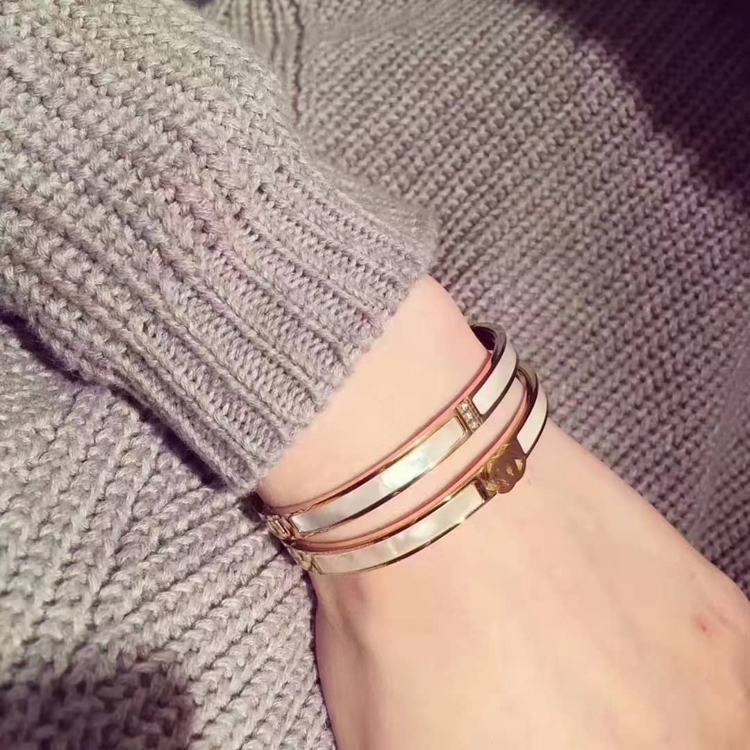 Ca*t1er Bracelet Dupe Classic