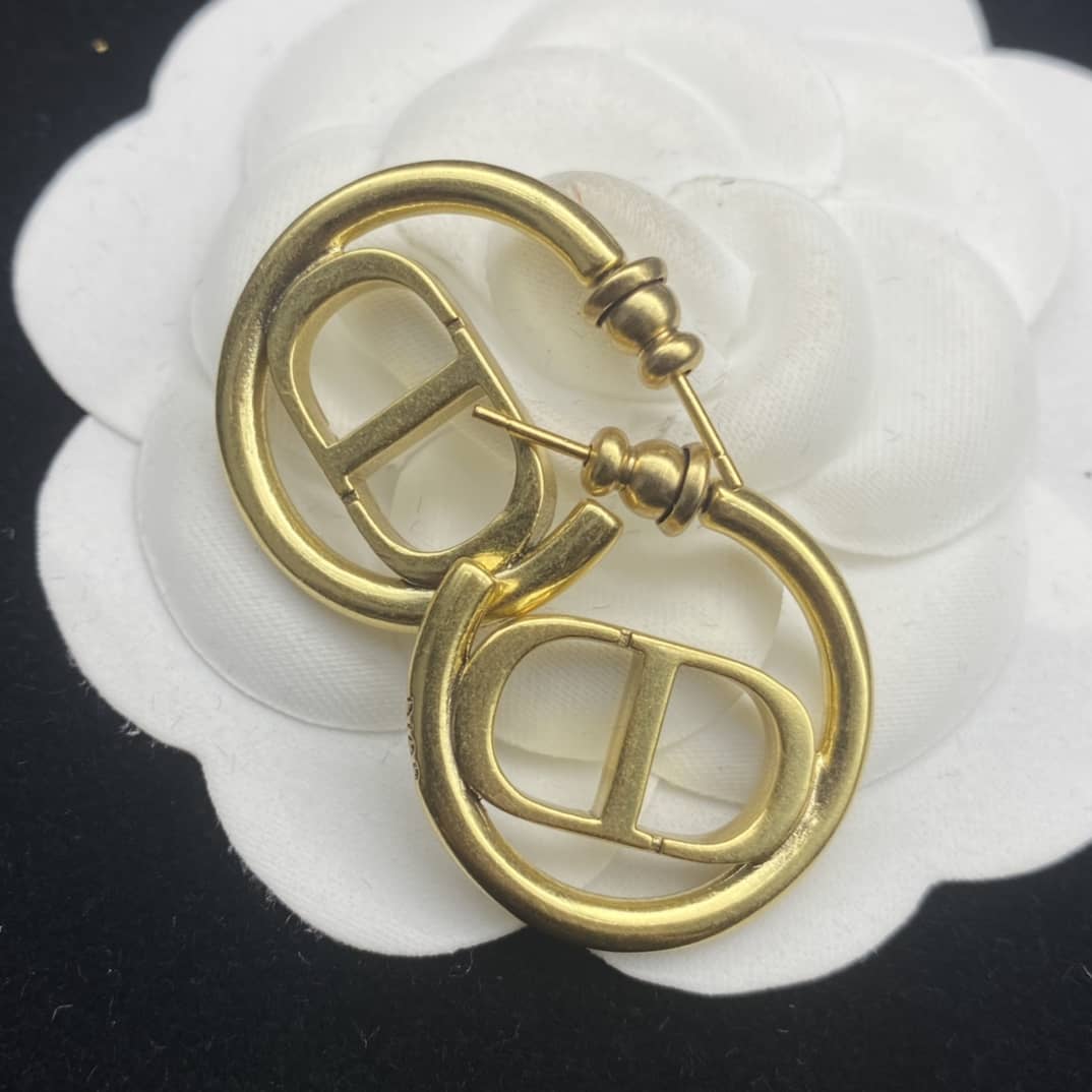 Wholesale Chr1st1an D10r Logo Earring