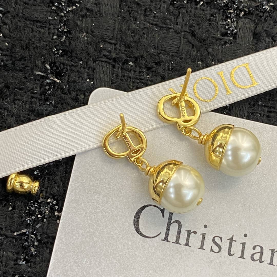 Designer Chr1st1an D10r Classic Earring
