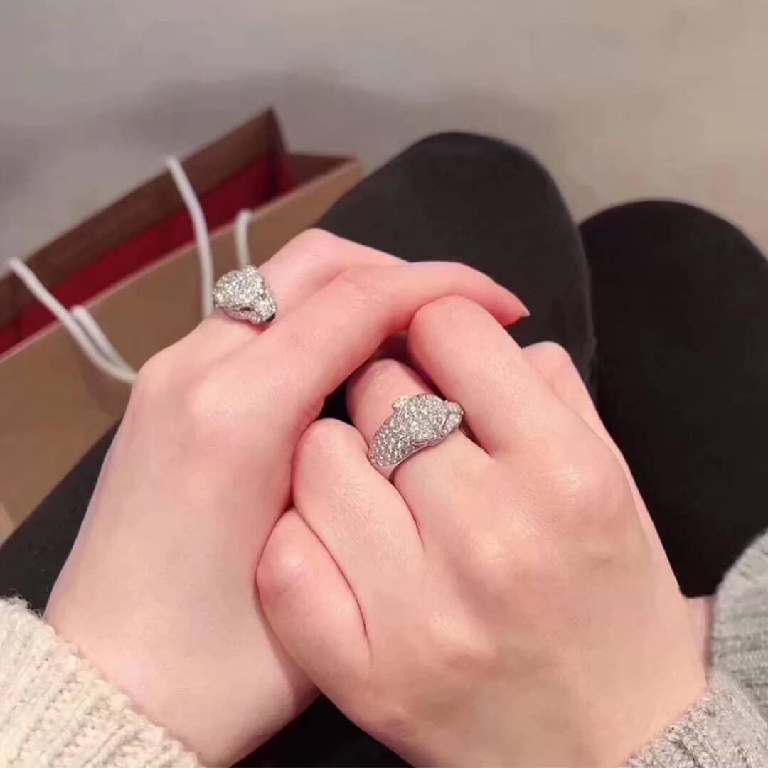 Ca*t1er Dupe Ring