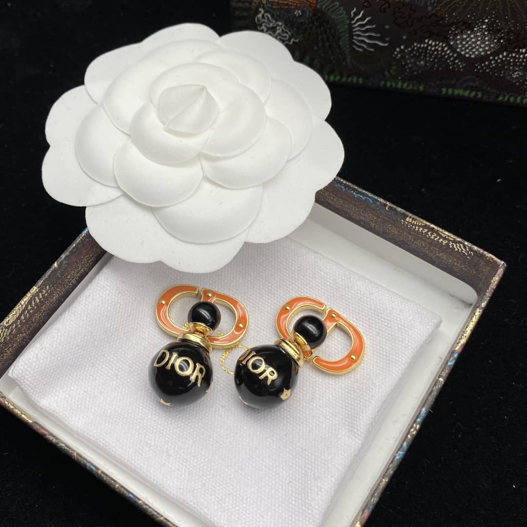Wholesale Chr1st1an D10r AAA+ Earring