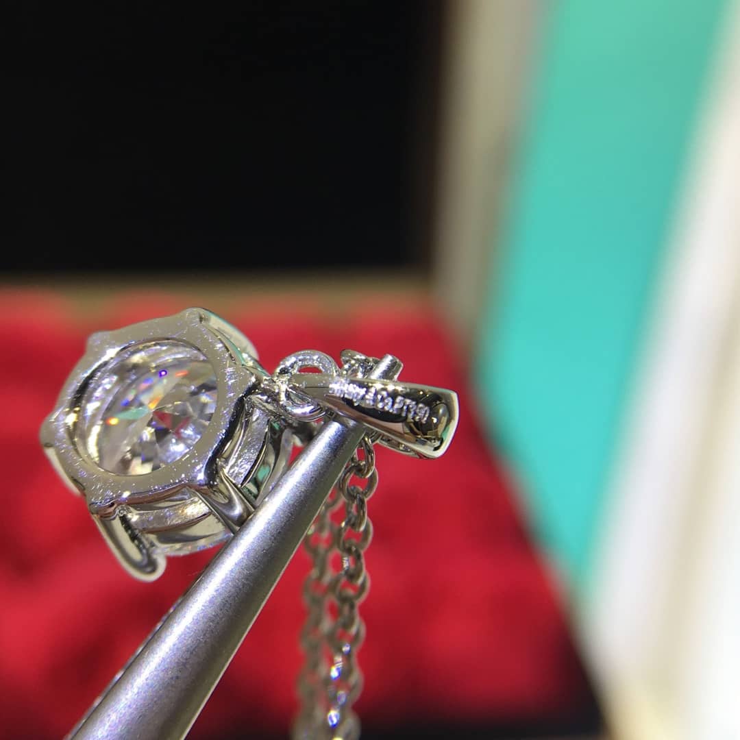 T*f*ny Necklace First Copy