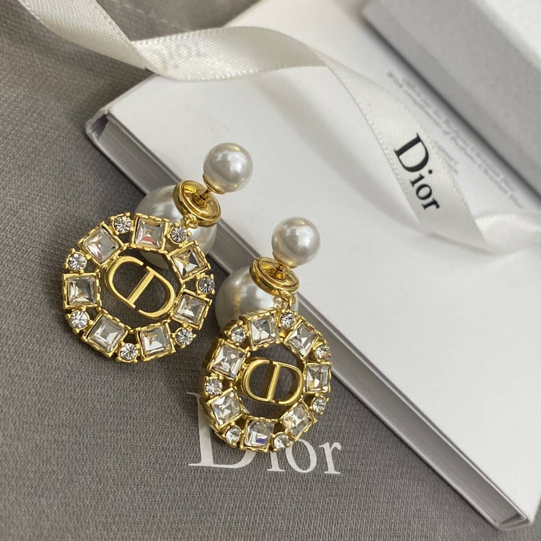 Wholesale Chr1st1an D10r AAA+ Earring