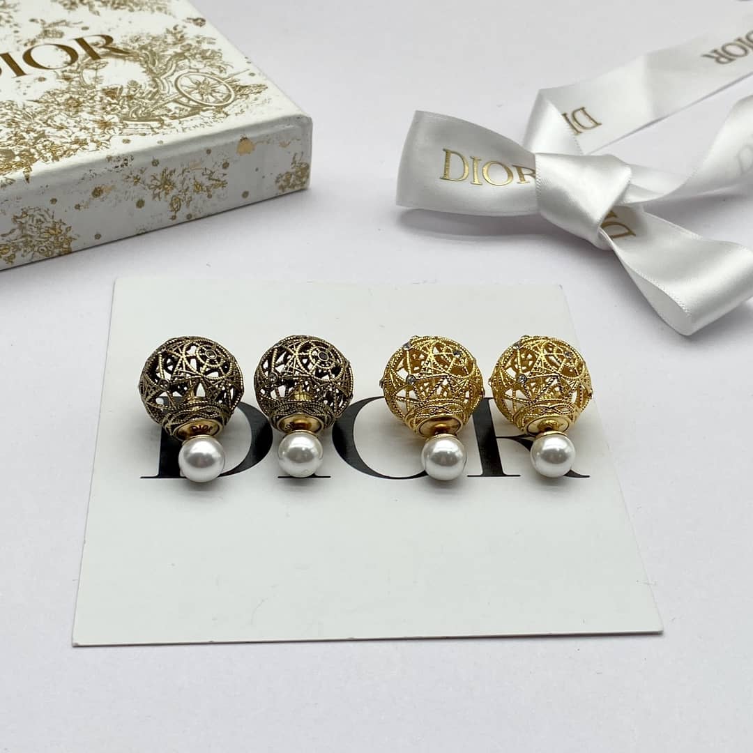 High Quality Chr1st1an D10r Earring