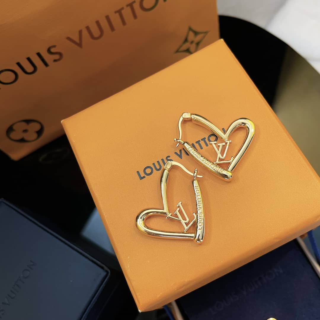 High Quality L0vis Vvtt0n Earring