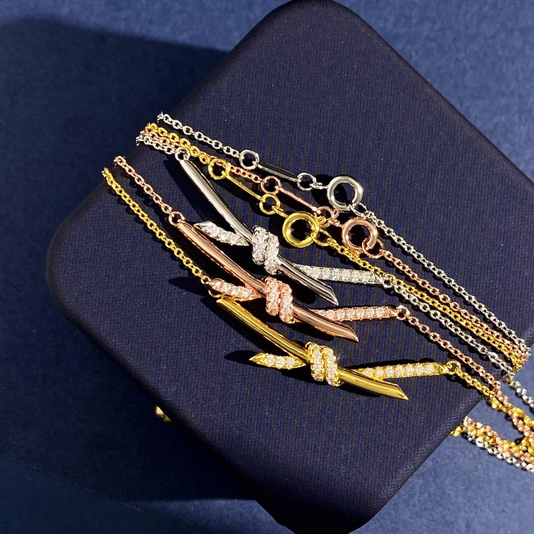 Best T*f*ny Classic Necklace
